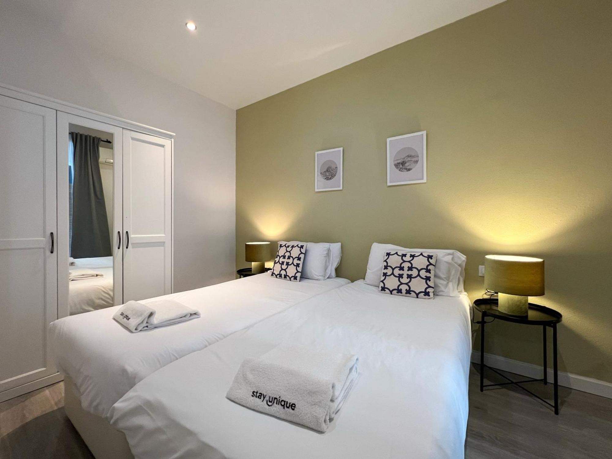 Stay U-Nique Apartments Rossello Барселона Екстериор снимка
